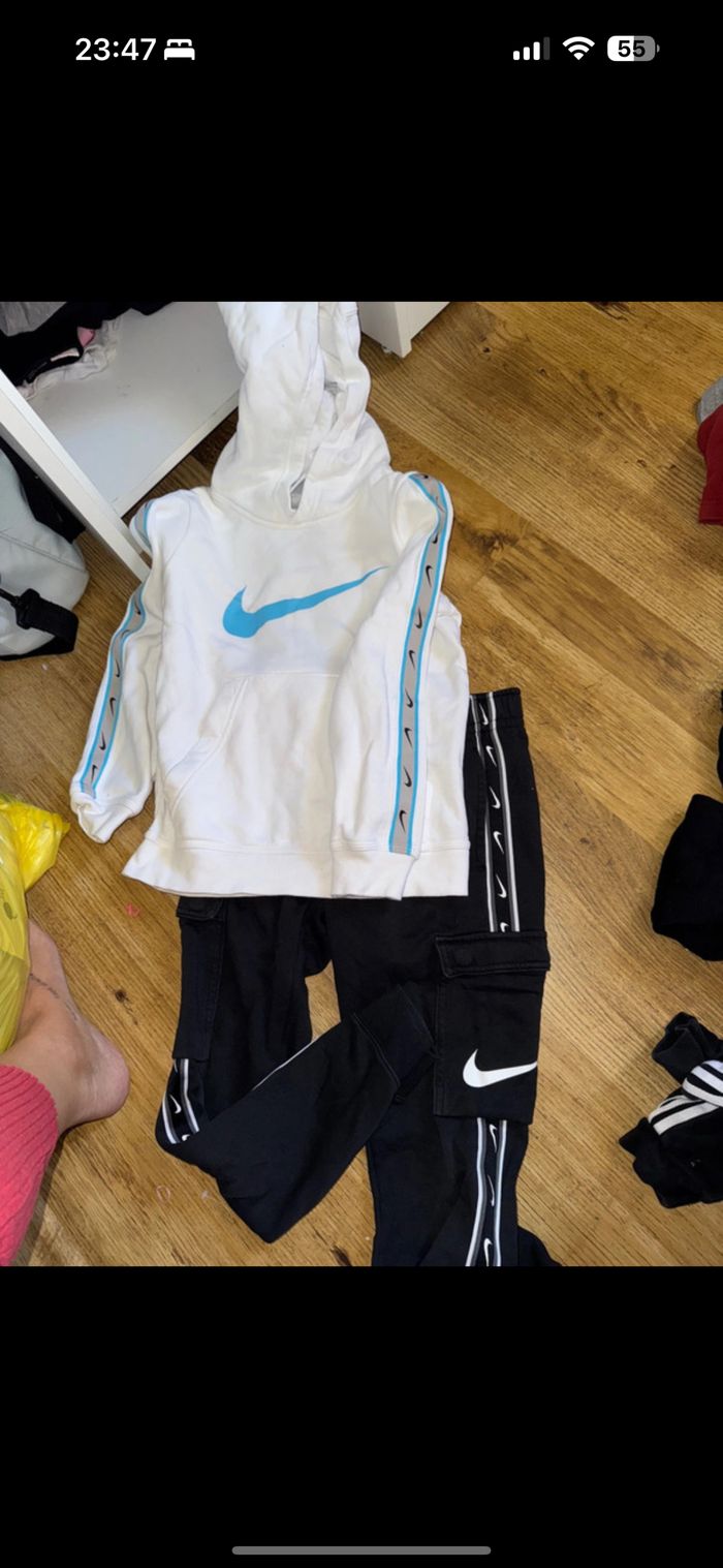 Ensemble Nike