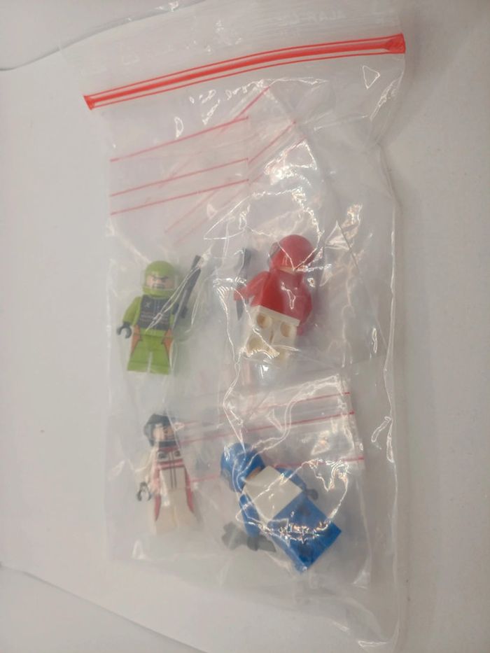 Lot 4 Figurines Mecano-Compatible Lego - photo numéro 2