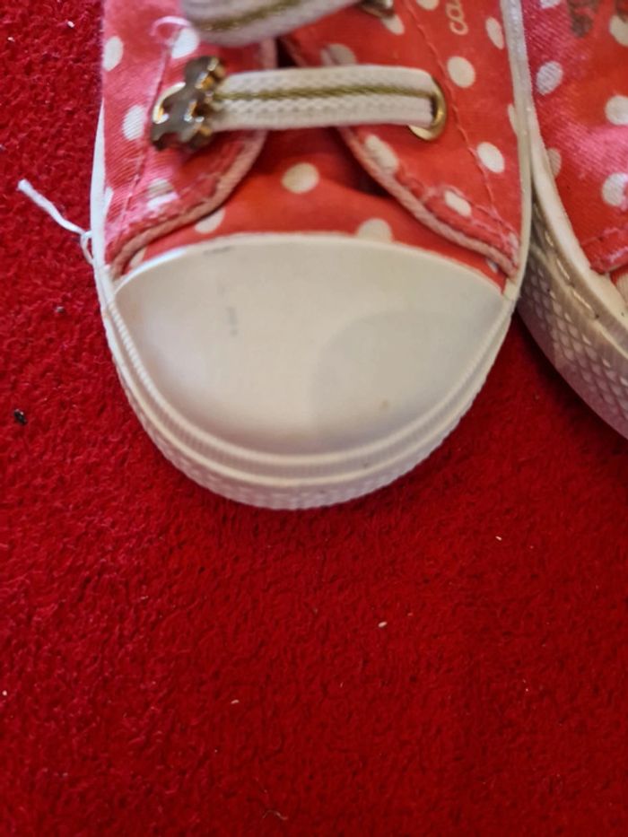Très jolies chaussures - photo numéro 3