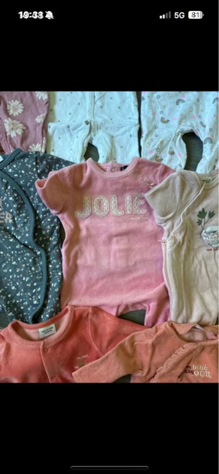 Lot pyjama 3 mois - photo numéro 6
