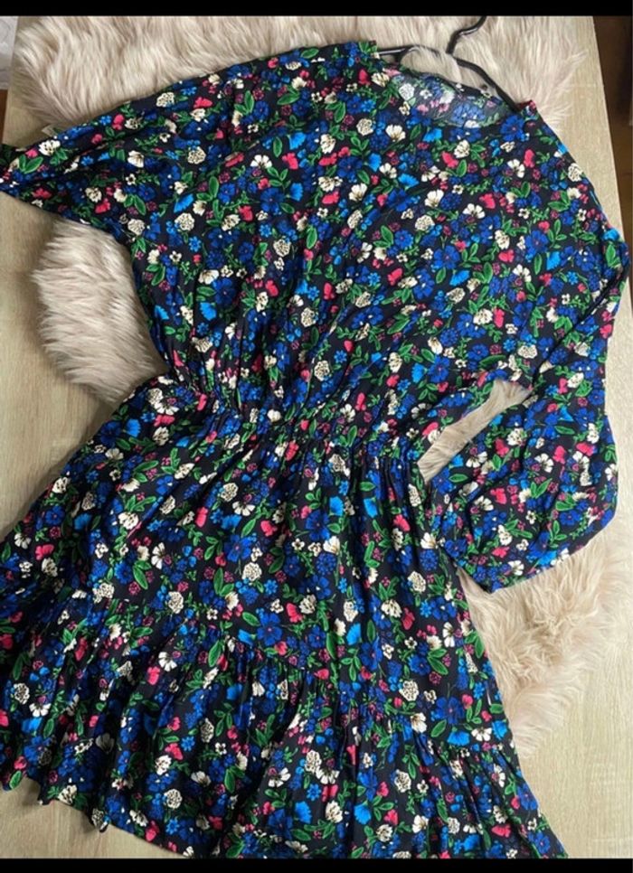 Robe short noir à fleurs multicolore Zara Taille XS /34