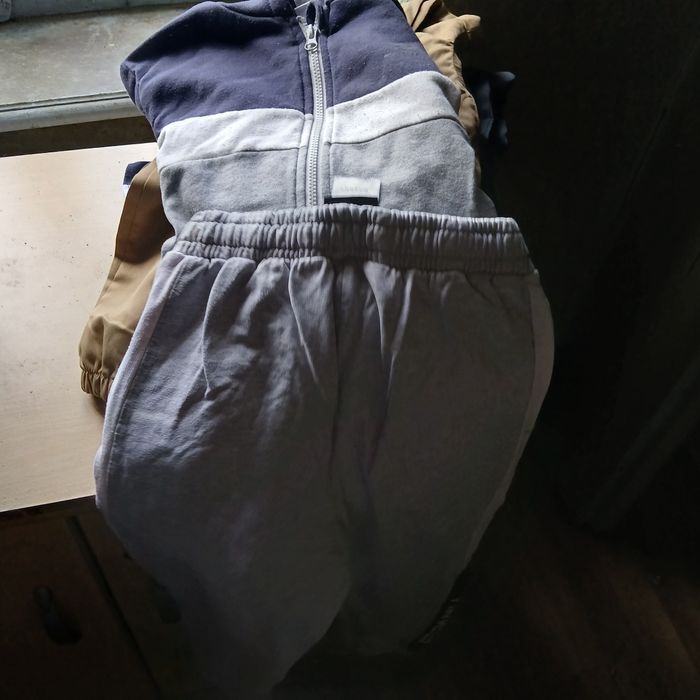 Pantalon garçon + jogging bas et haut - photo numéro 2