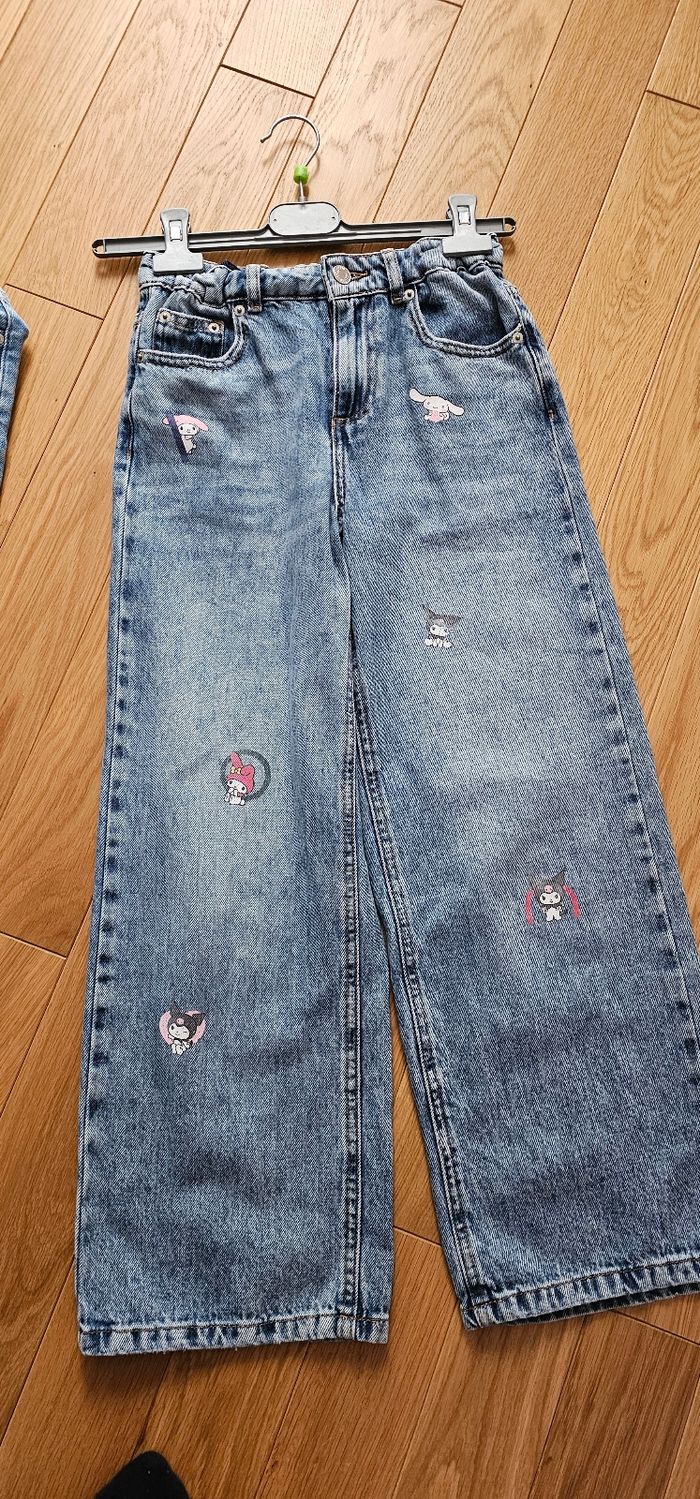 4 jeans fille taille 9 ans ZARA TRES BON ETAT