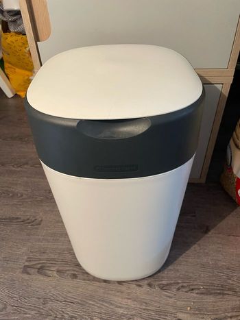 Poubelle à couches Tommee Tippee - Twist & Click