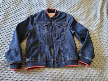 veste en jeans kenzo 10ans  (30e)