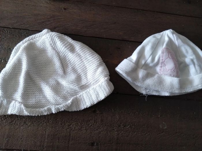 Bonnets blanc naissance bébé - photo numéro 2