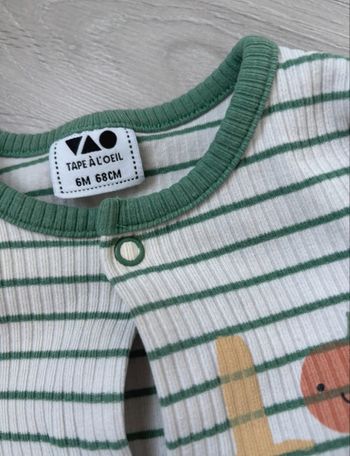 Pyjama tape à l’œil 