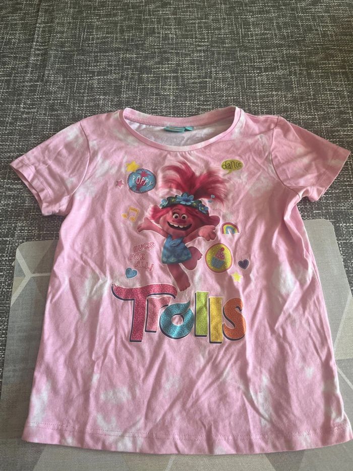 T-shirt trolls