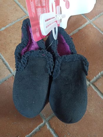 Chaussons isotoner taille 36