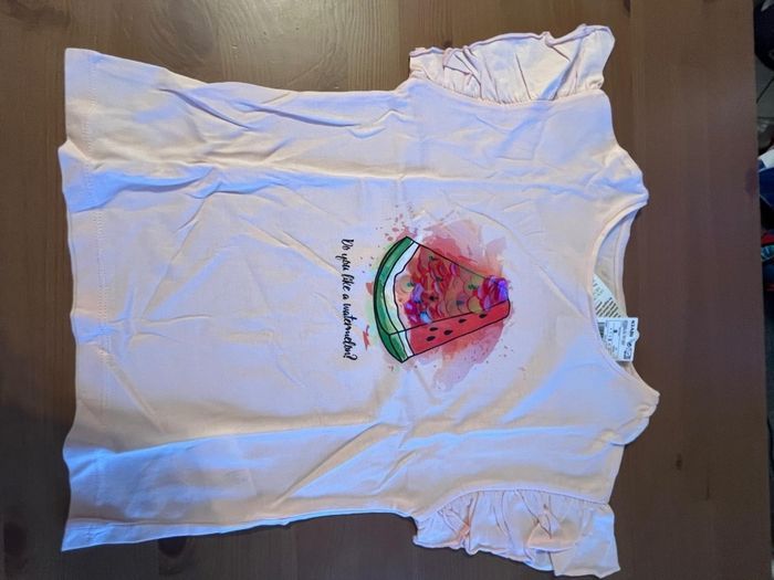 Neufs (non portés) lot Tee-shirts mc 8 ans fille - photo numéro 2