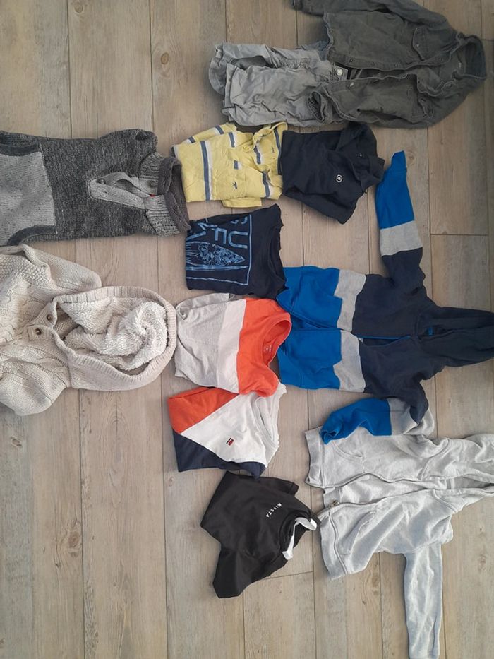Lot vêtements garçon 8 ans