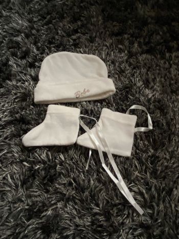 Ensemble bonnet chausson
