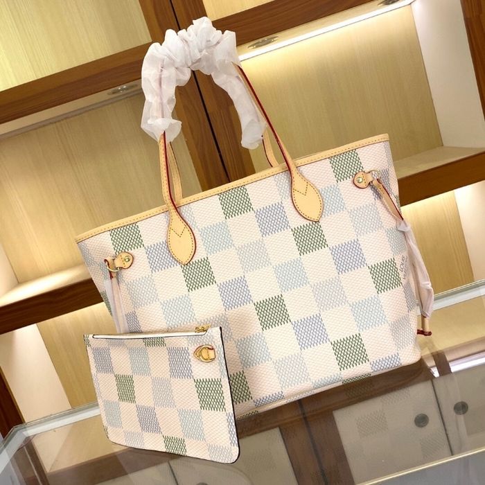 Louis Vuitton tote mm M40668