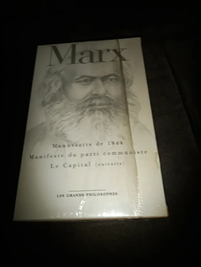 Livre marx manuscrit 1844 neuf sous cellophane blister