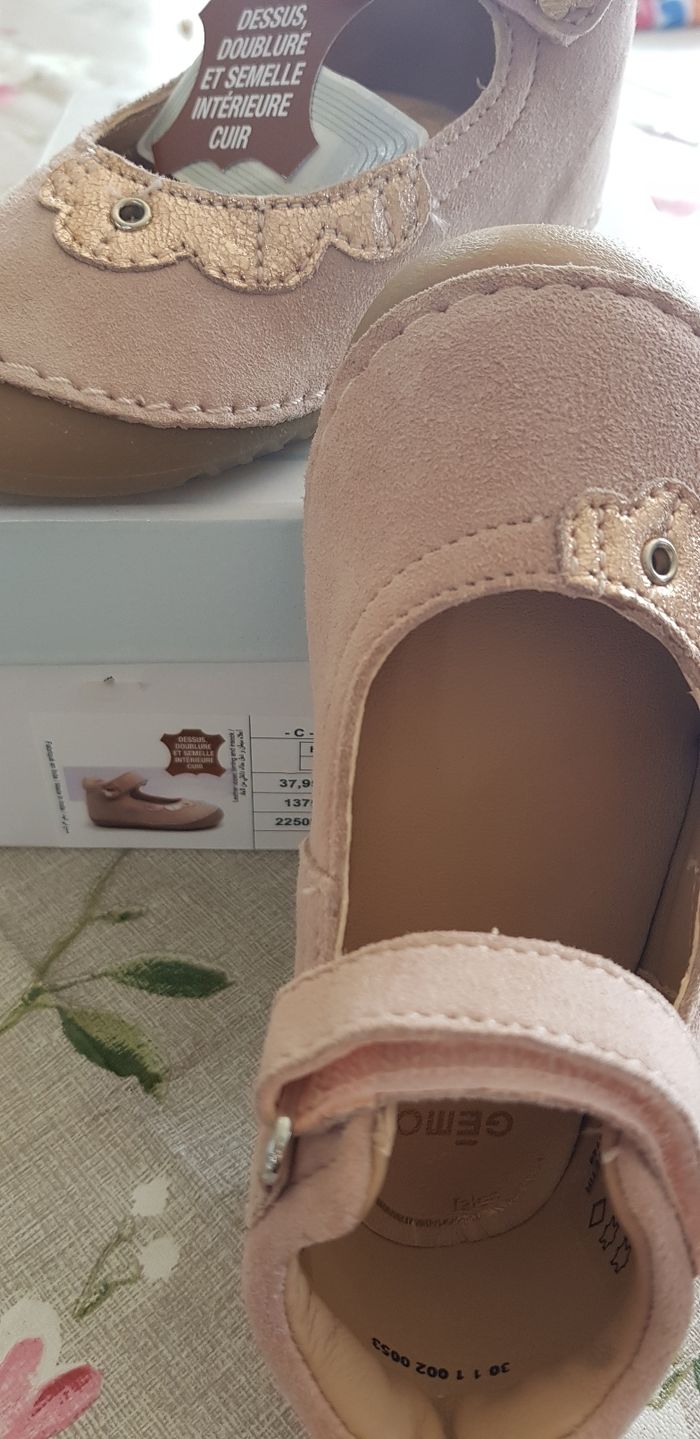 Ballerine cuir rose pâle  neuve T.22 - photo numéro 3