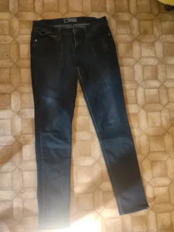 Jean Levi's 36 noir