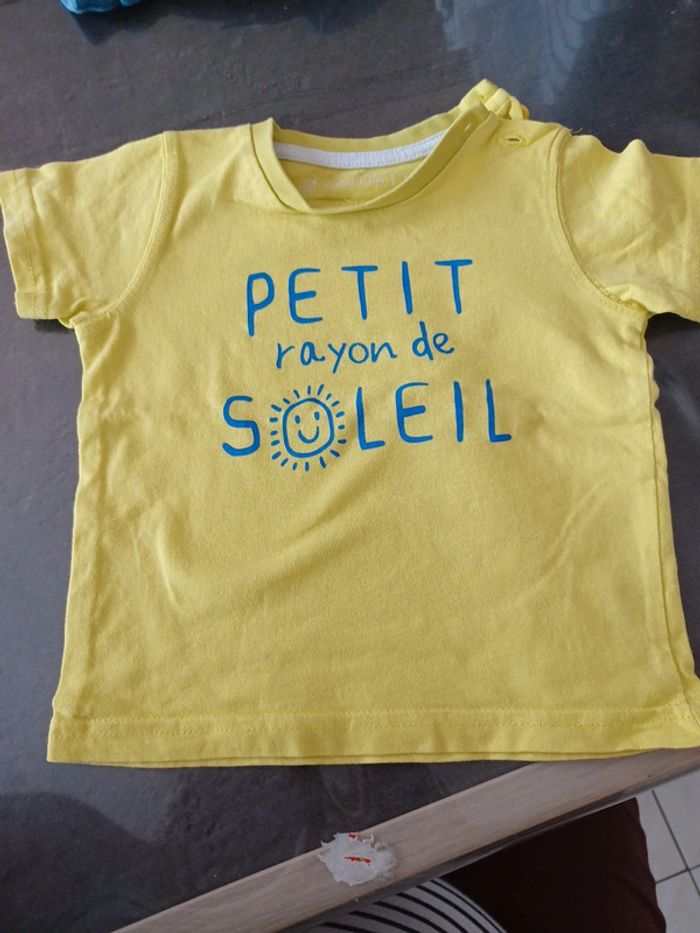 Haut manches courtes 9 mois