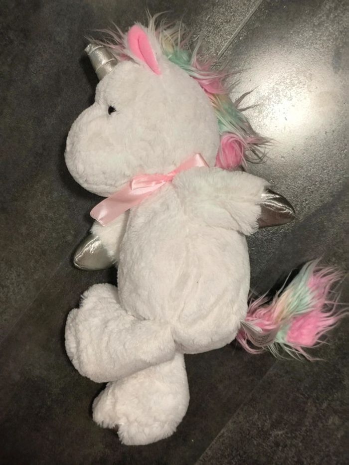 Peluche licorne