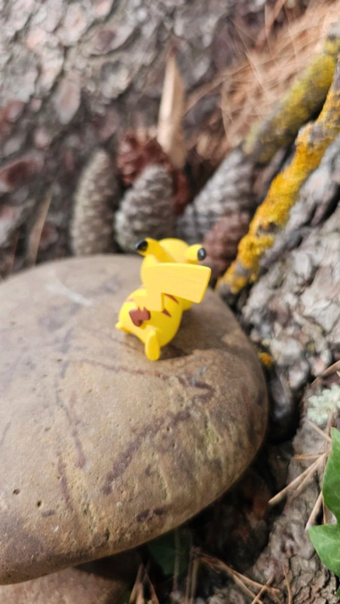 Super figurine Pokemon Nintendo tomy pikachu - photo numéro 3