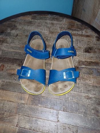 Claquette geox pointure 32