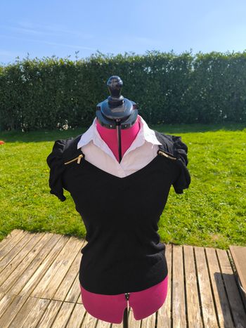 Pull sans manche noir et col chemise T 38