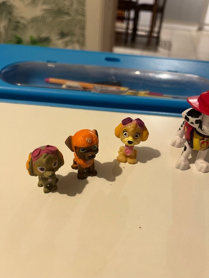 Lot 5 figurine pat patrouille