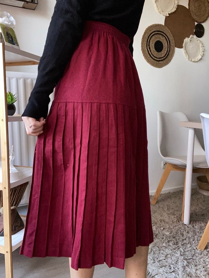 Jupe vintage bordeau taille 36/38 - photo numéro 3