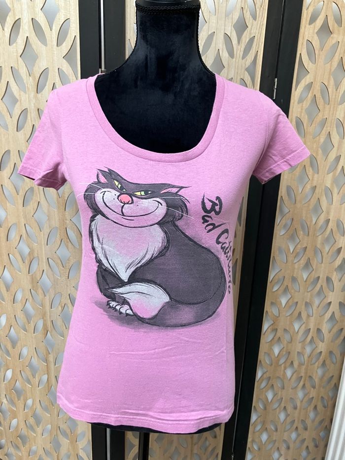 T shirt Lucifer taille S Disney store