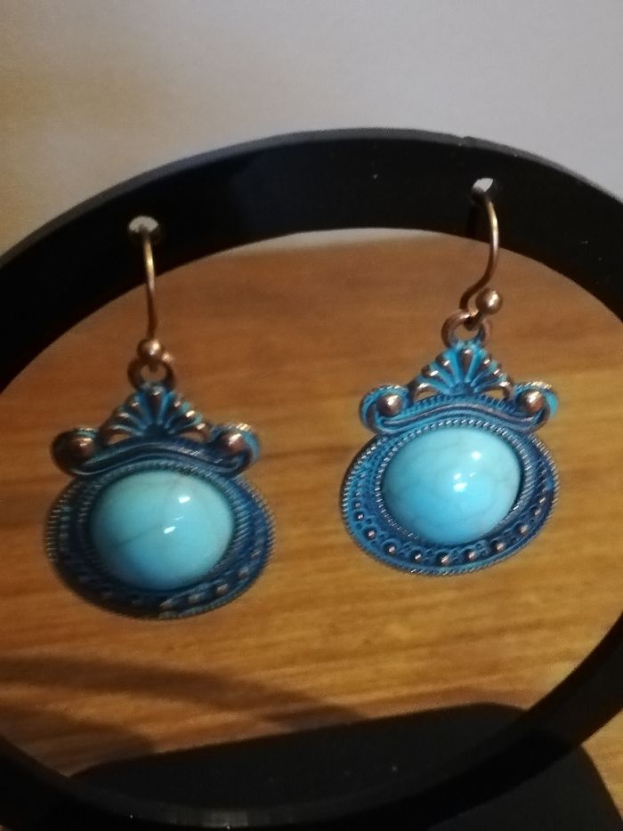 Boucles d'oreilles turquoise effet vintage - photo numéro 2