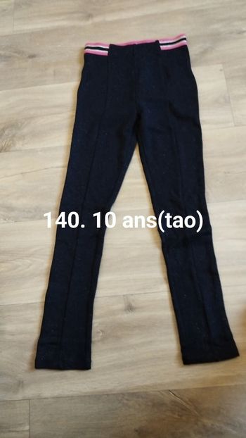 Legging fille taille 140.  10 ans