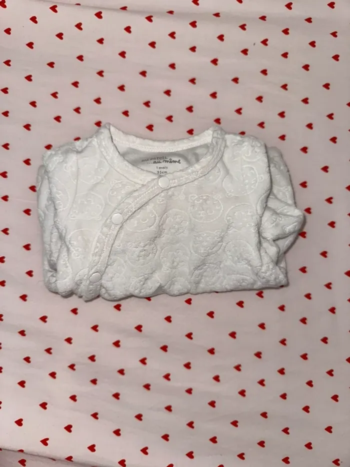 Pyjama blanc - photo numéro 4