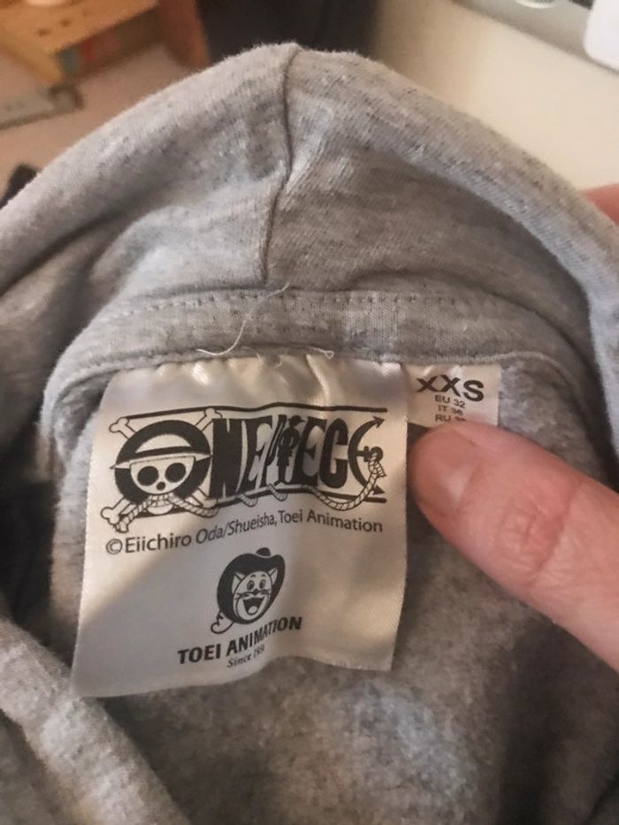 Sweat capuche one piece taille XxS - photo numéro 4