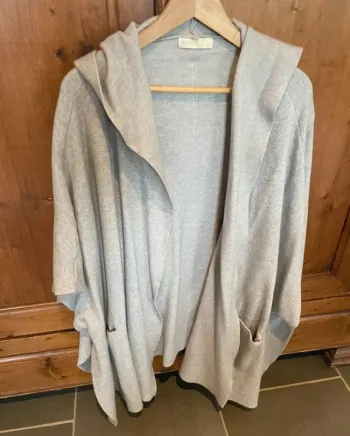 Poncho veste taille unique neuf