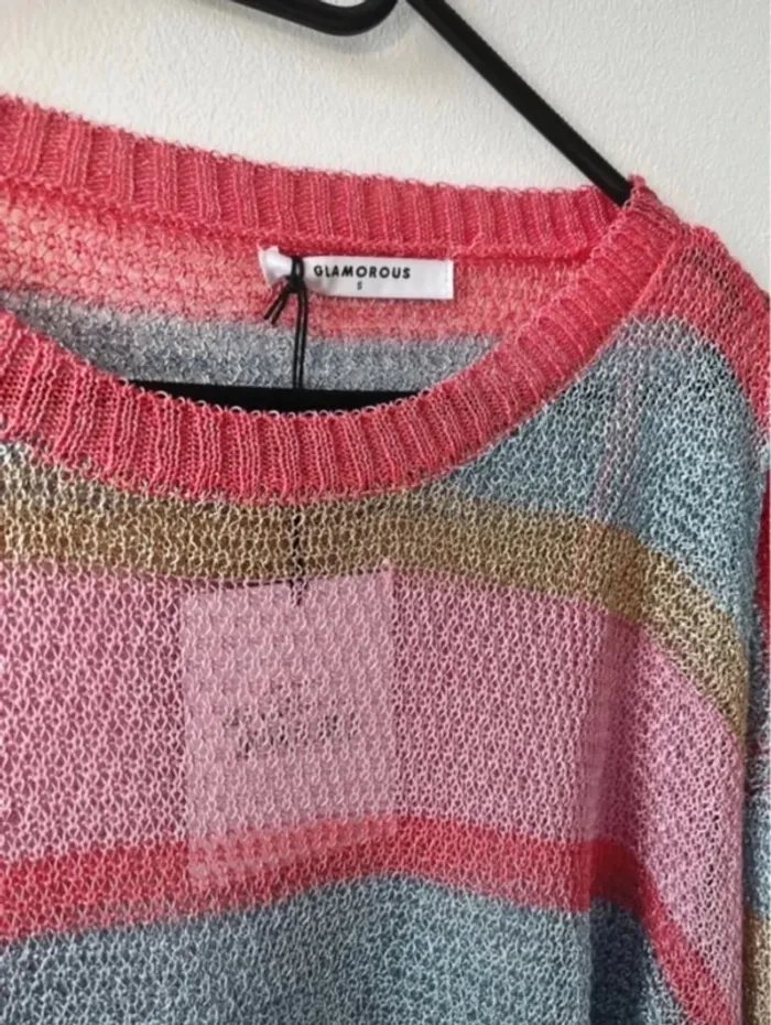 🌈 Magnifique pull court multicolore - Glamorous T/S-M 🌈 - photo numéro 2