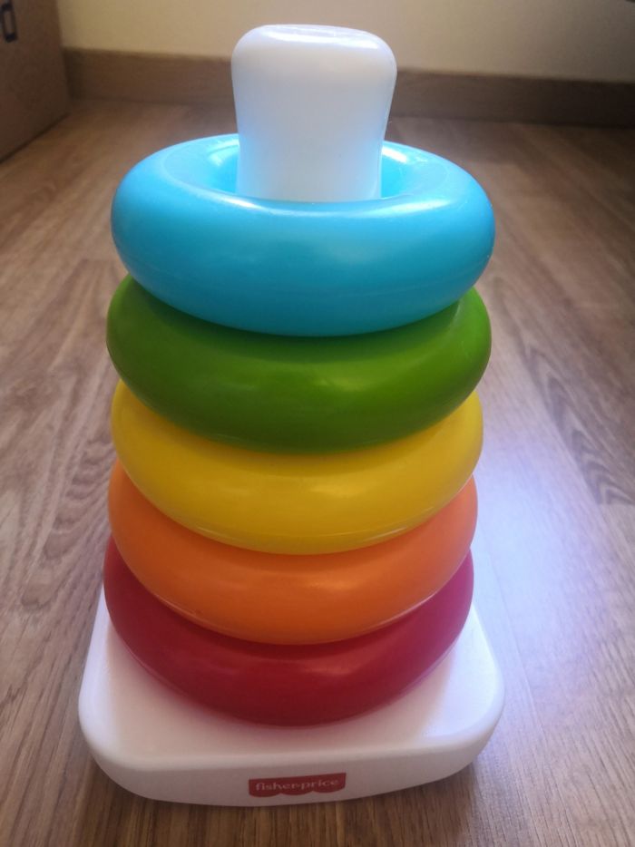 Jeu anneaux a empiler
