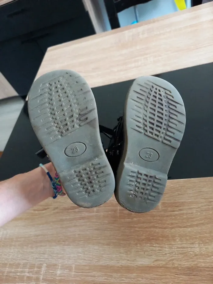 Chaussures noir vernis fille T23 - photo numéro 7