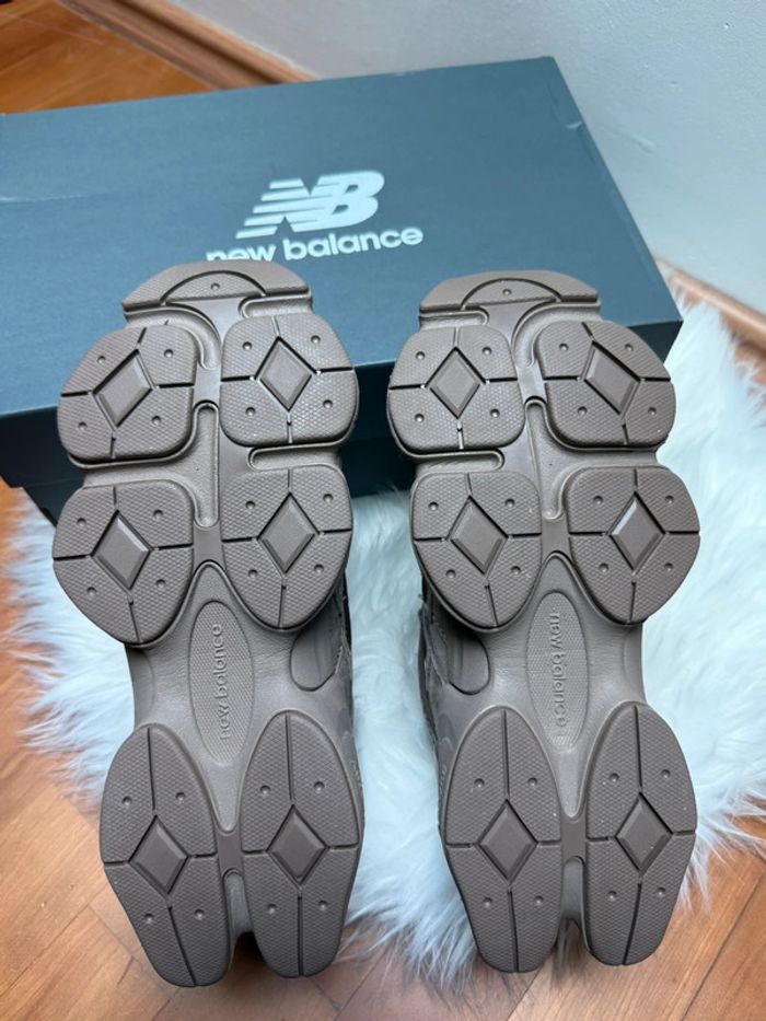 New balance 9060 marron sable 41.5 neuf - photo numéro 6