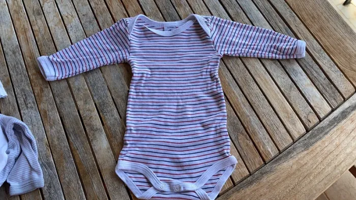Lot de 4 bodys Petit Bateau - 3 mois - photo numéro 6