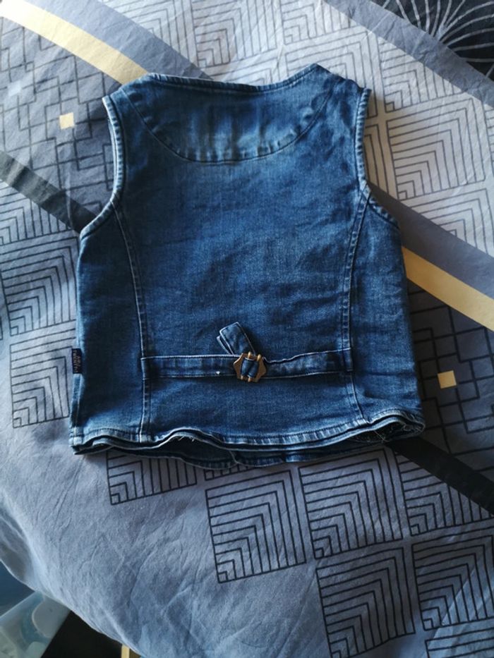Gilet en jean 4 ans - photo numéro 3