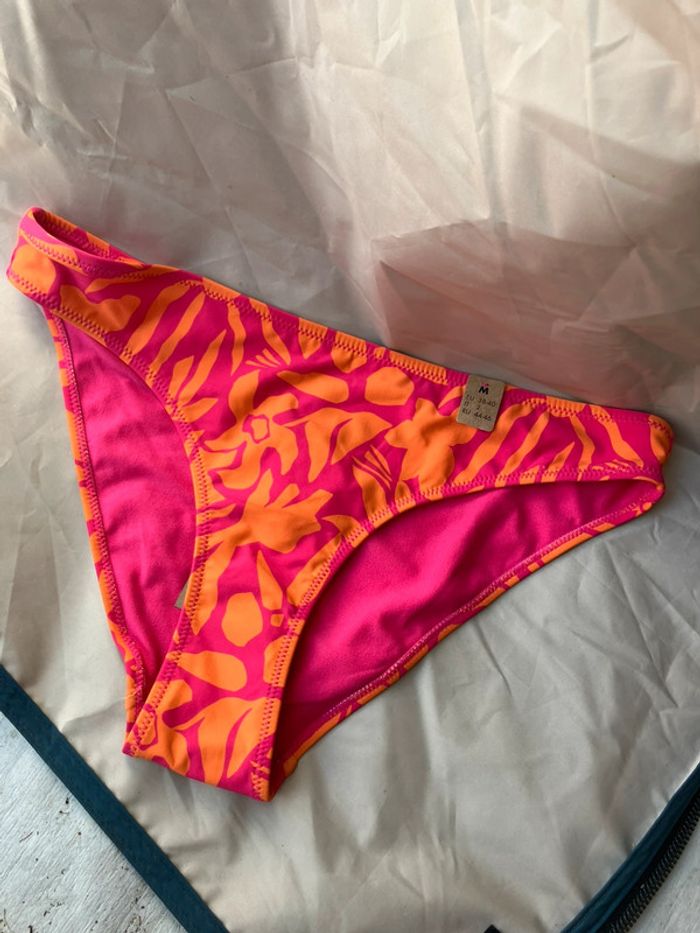 Bas de maillot de bain neuf taille M 38 - photo numéro 7