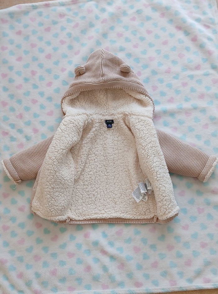Manteau 6 mois - photo numéro 2