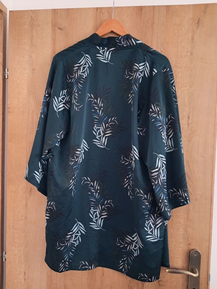 Robe de chambre fleurie