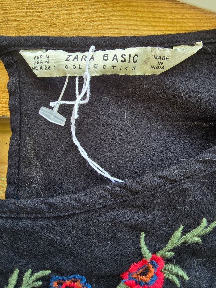 Tunique brodée 🍒Zara🍒 taille M - photo numéro 6