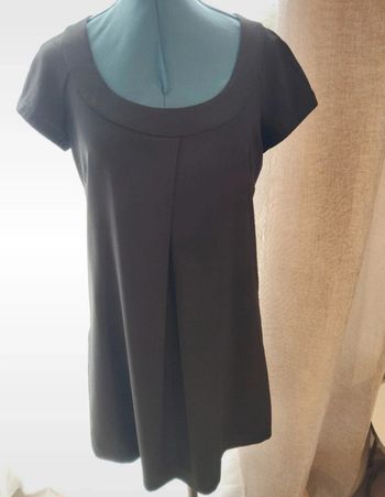Robe élégante noire taille 34