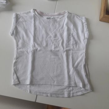 T-shirt manches courtes taille 4 ans