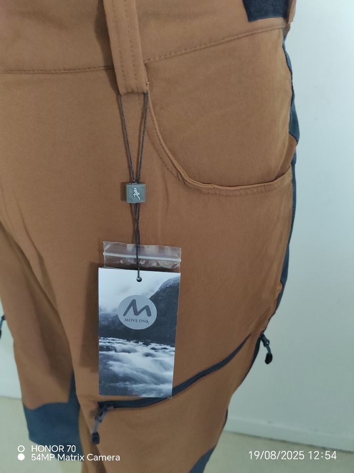 Pantalon de randonnee - photo numéro 3