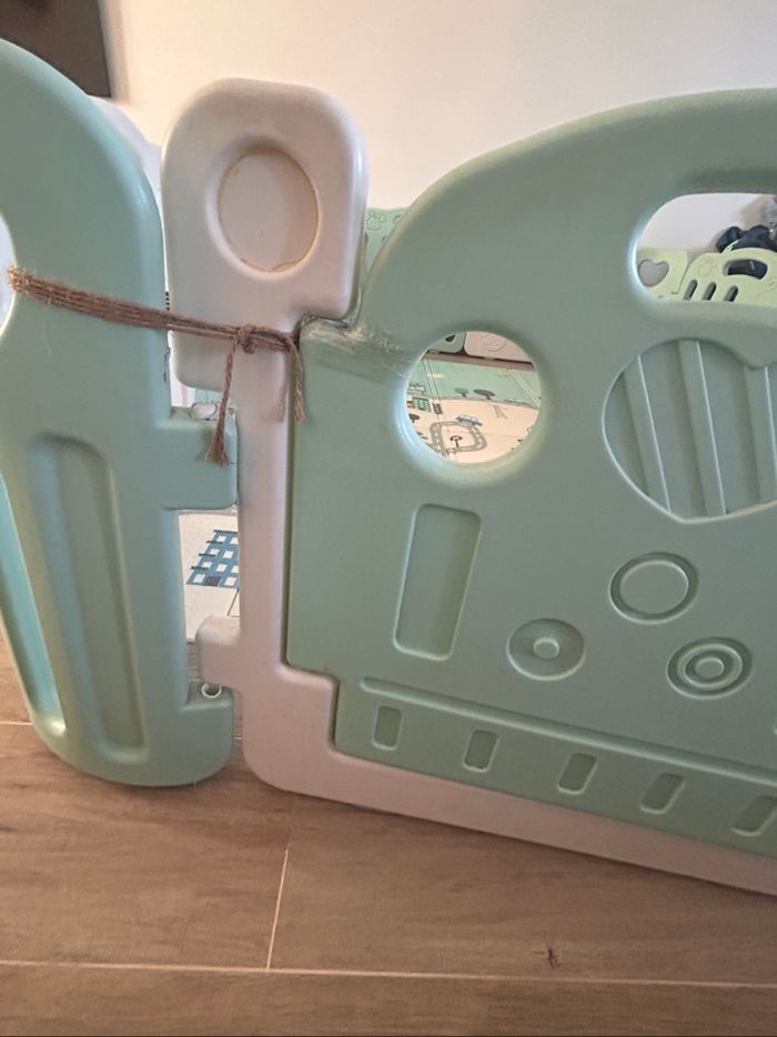 Grand parc bébé pliable et modulable - photo numéro 3