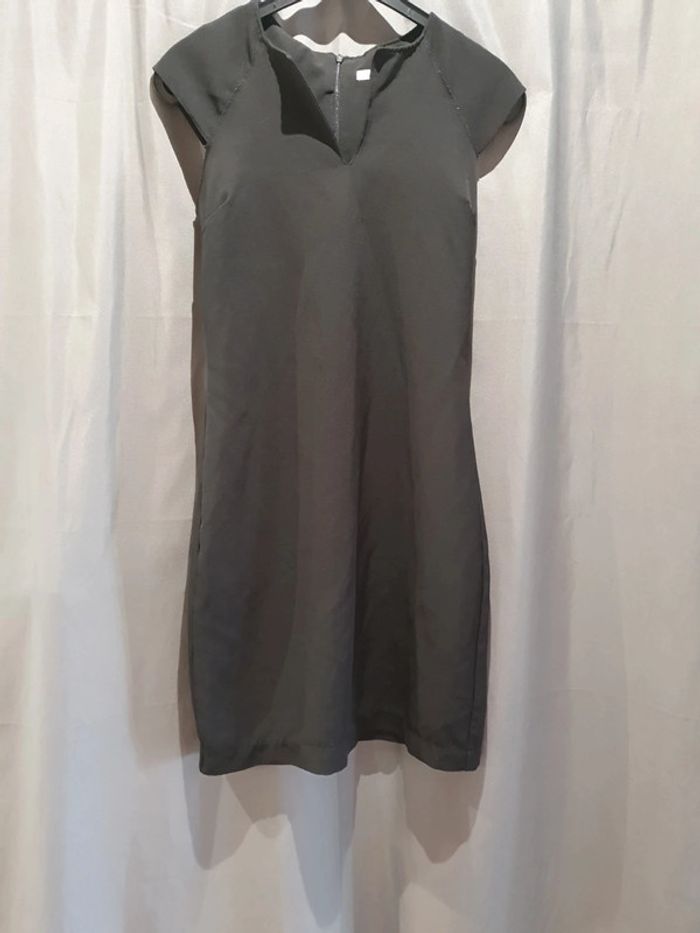 Robe noir