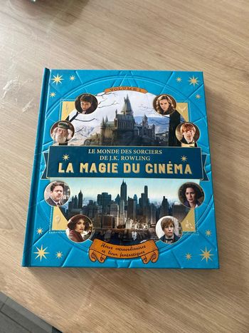 Livre Harry Potter, le monde, des sorciers, la magie du cinéma