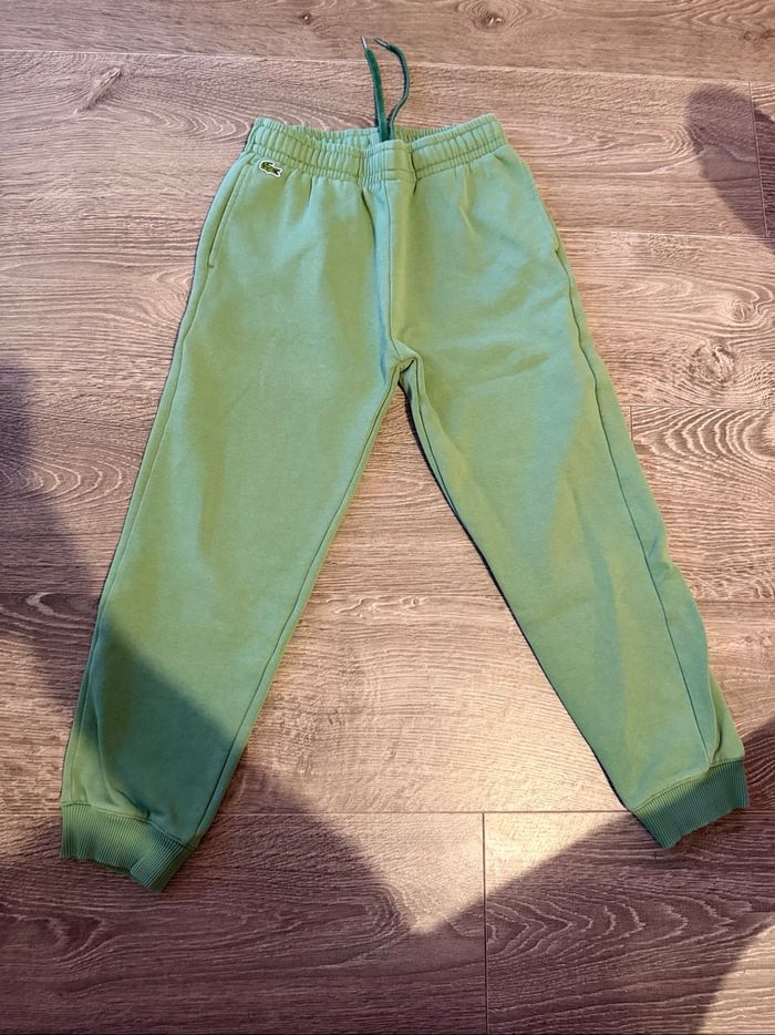 Jogging Lacoste taille 10 ans vert